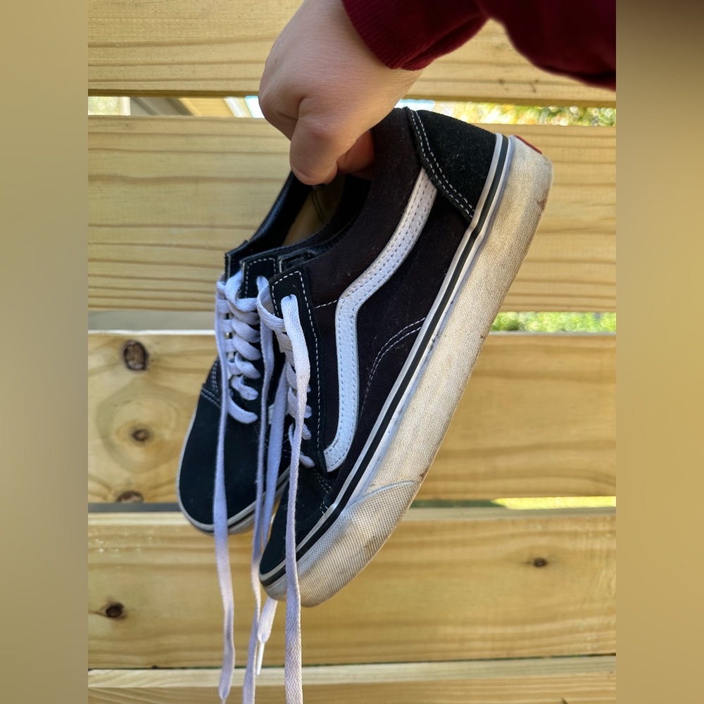 black old skool vans